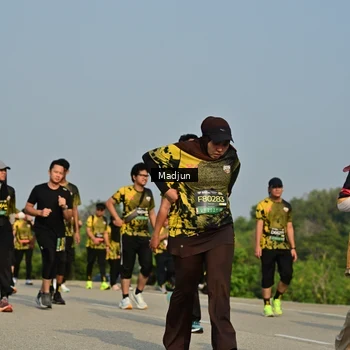 Runner Photo 6221746