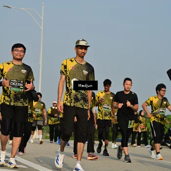 Runner Photo 6221771