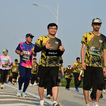 Runner Photo 6221800