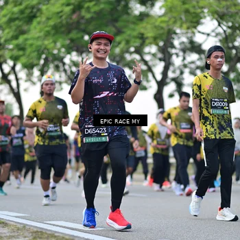 Runner Photo 6221804