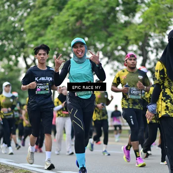 Runner Photo 6221844