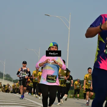 Runner Photo 6221863