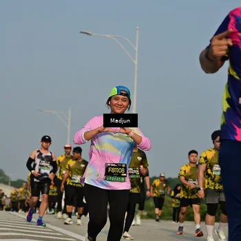 Runner Photo 6221887