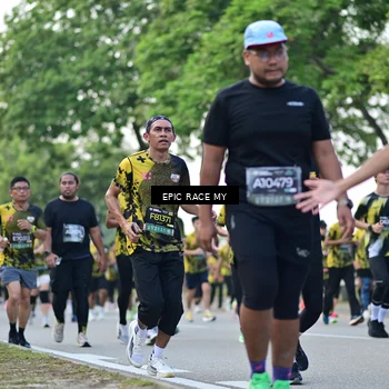 Runner Photo 6222000