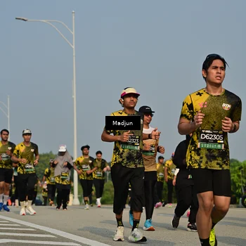 Runner Photo 6222312