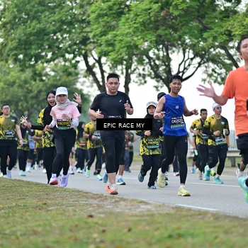 Runner Photo 6222320