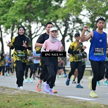 Runner Photo 6222366
