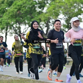 Runner Photo 6222370