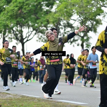 Runner Photo 6222373