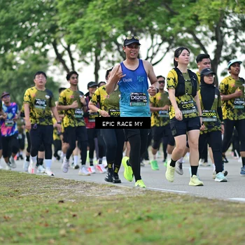 Runner Photo 6222435