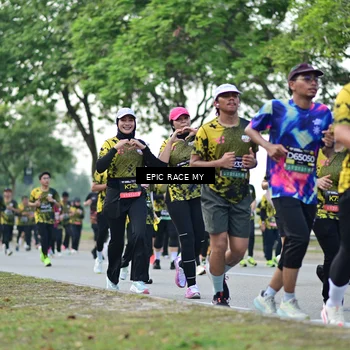 Runner Photo 6222443