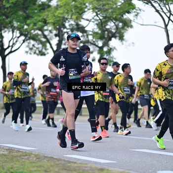 Runner Photo 6222469