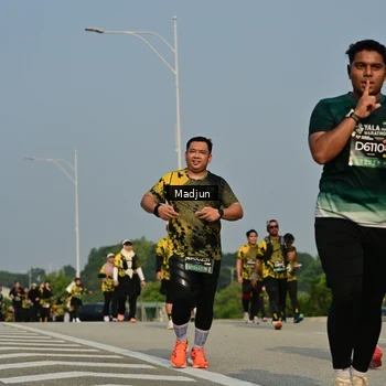 Runner Photo 6222532