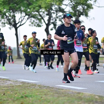 Runner Photo 6222536