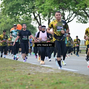 Runner Photo 6222541