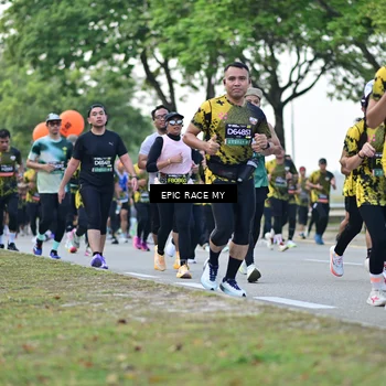 Runner Photo 6222555