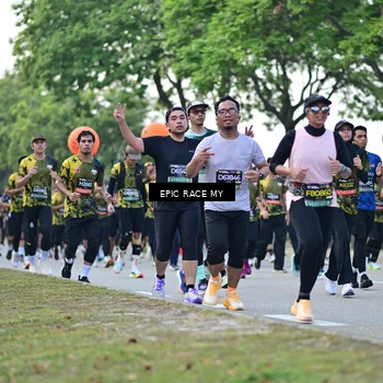 Runner Photo 6222576