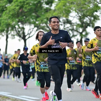 Runner Photo 6222717
