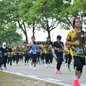Runner Photo 6222726
