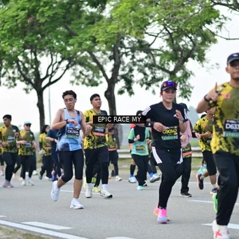 Runner Photo 6222732