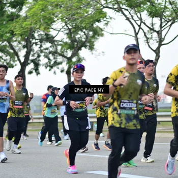 Runner Photo 6222759