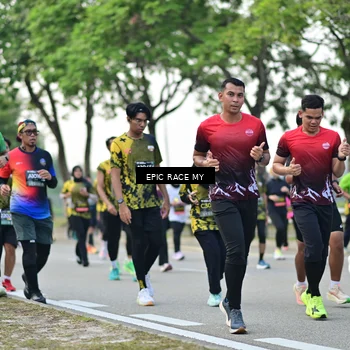 Runner Photo 6222840