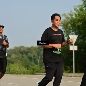 Runner Photo 6222842