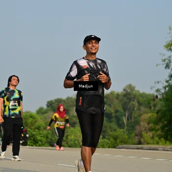 Runner Photo 6222860