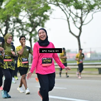Runner Photo 6222944
