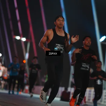 Runner Photo 6222971