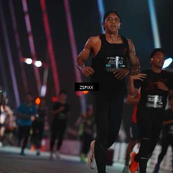 Runner Photo 6222979