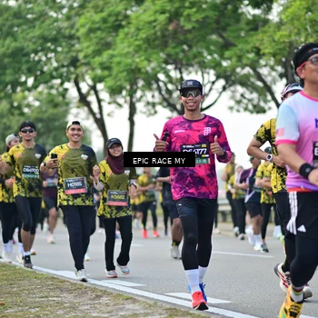 Runner Photo 6222995
