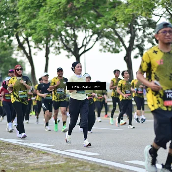 Runner Photo 6223023