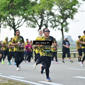 Runner Photo 6223041