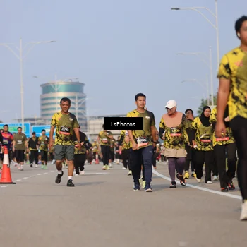 Runner Photo 6223053