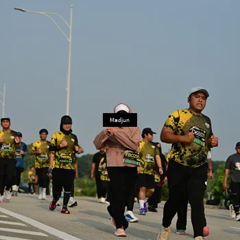 Runner Photo 6223058