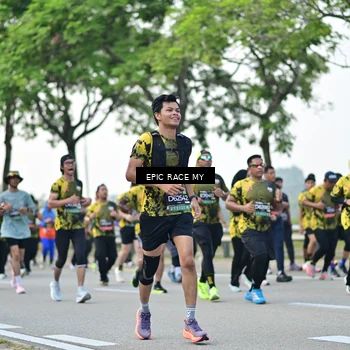Runner Photo 6223085