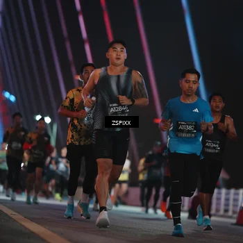 Runner Photo 6223331