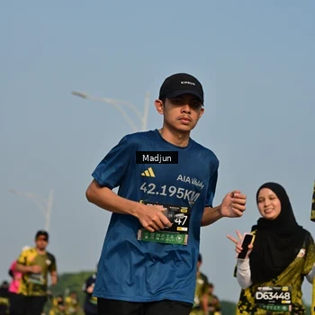 Runner Photo 6223340