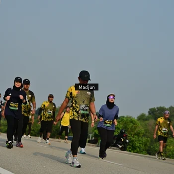 Runner Photo 6223356