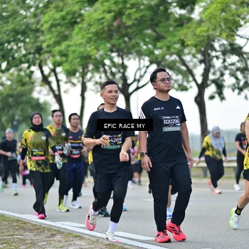 Runner Photo 6223412