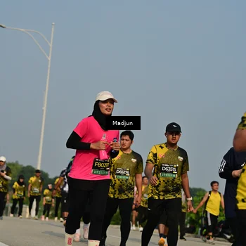 Runner Photo 6223417