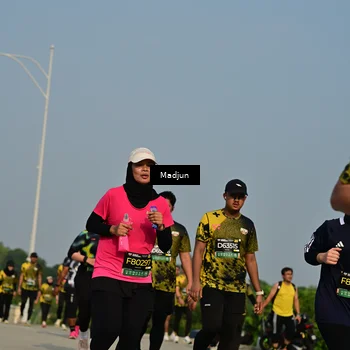 Runner Photo 6223437