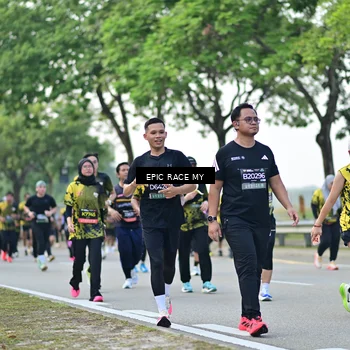 Runner Photo 6223438