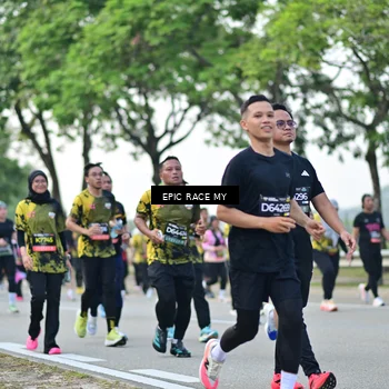 Runner Photo 6223451