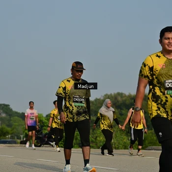 Runner Photo 6223477
