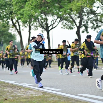 Runner Photo 6223644