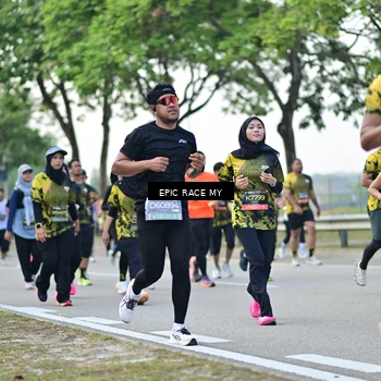 Runner Photo 6223685