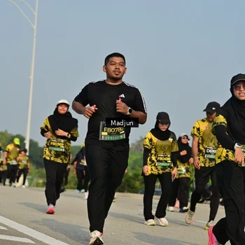 Runner Photo 6223687