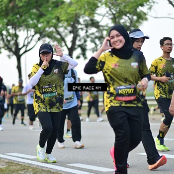 Runner Photo 6223696